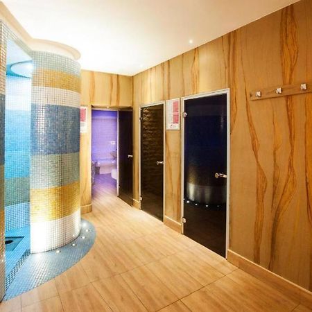 Luxury 2 Bedroom Apartment Бухарест Екстер'єр фото